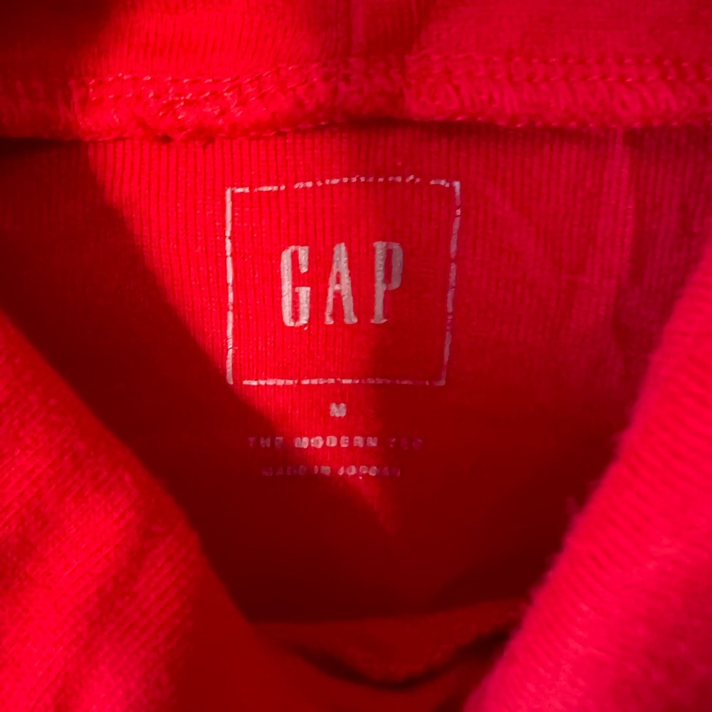 Gap Women’s Red Cotton Turtleneck - Picture 3 of 3